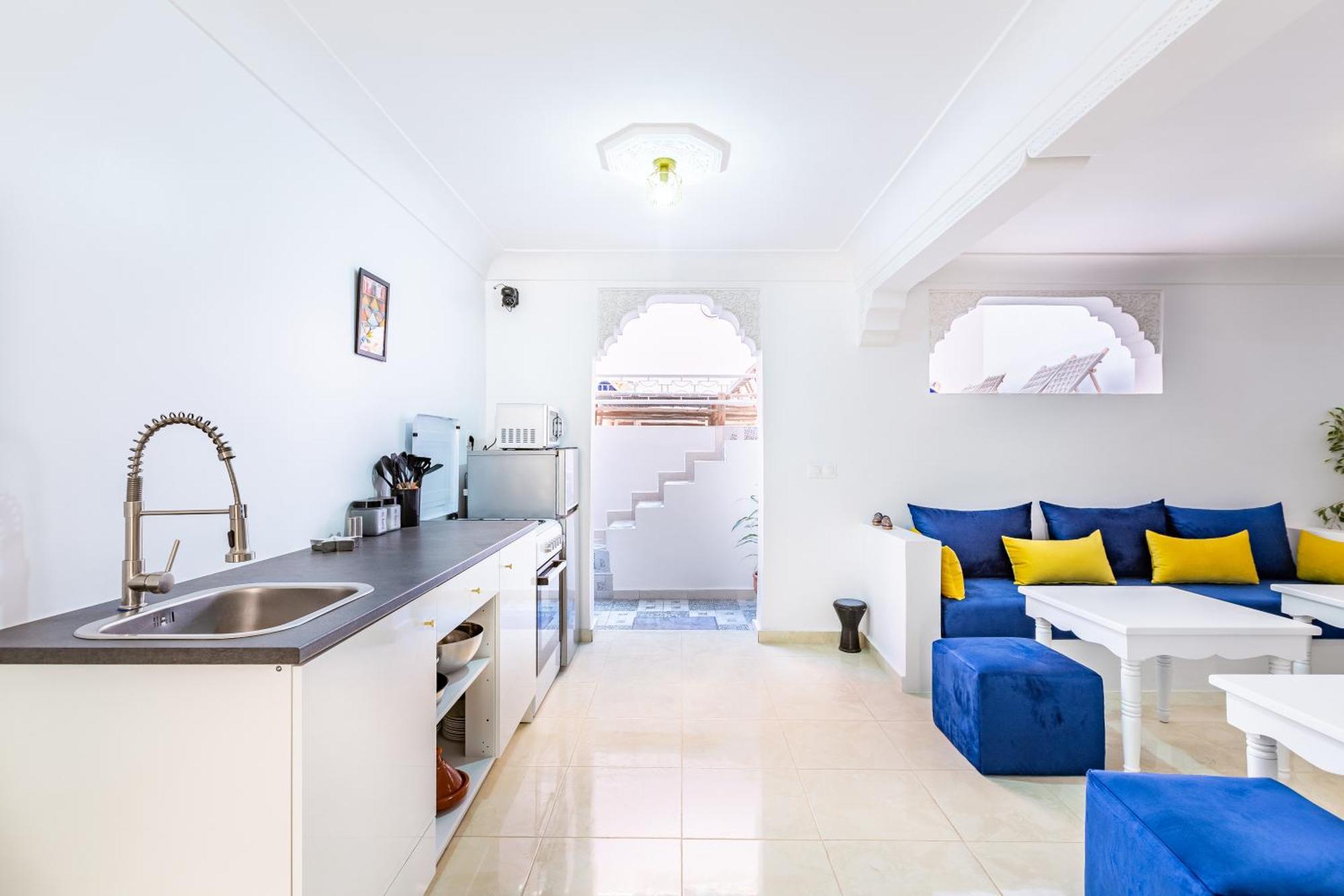 Riad Dar Juma, Suites & Appartements, Spa & Piscine Chauffee Марракеш Экстерьер фото